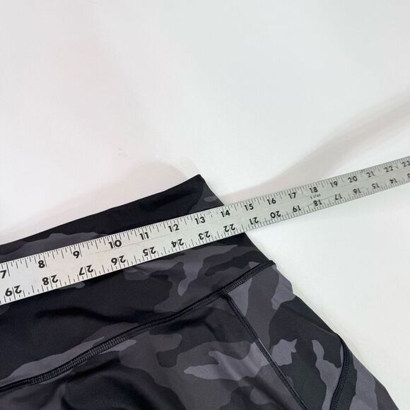 Athleta Skirt Skort Womens Small Ace Printed Tennis 15.5" Black Camo - Picture 5 of 9